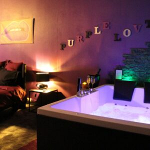 Chambre 180 euro au Purple Lovt